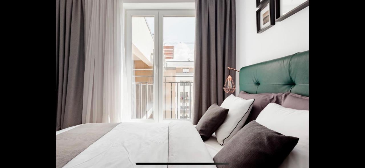 Modern Studio Coresi Appartement Braşov Buitenkant foto