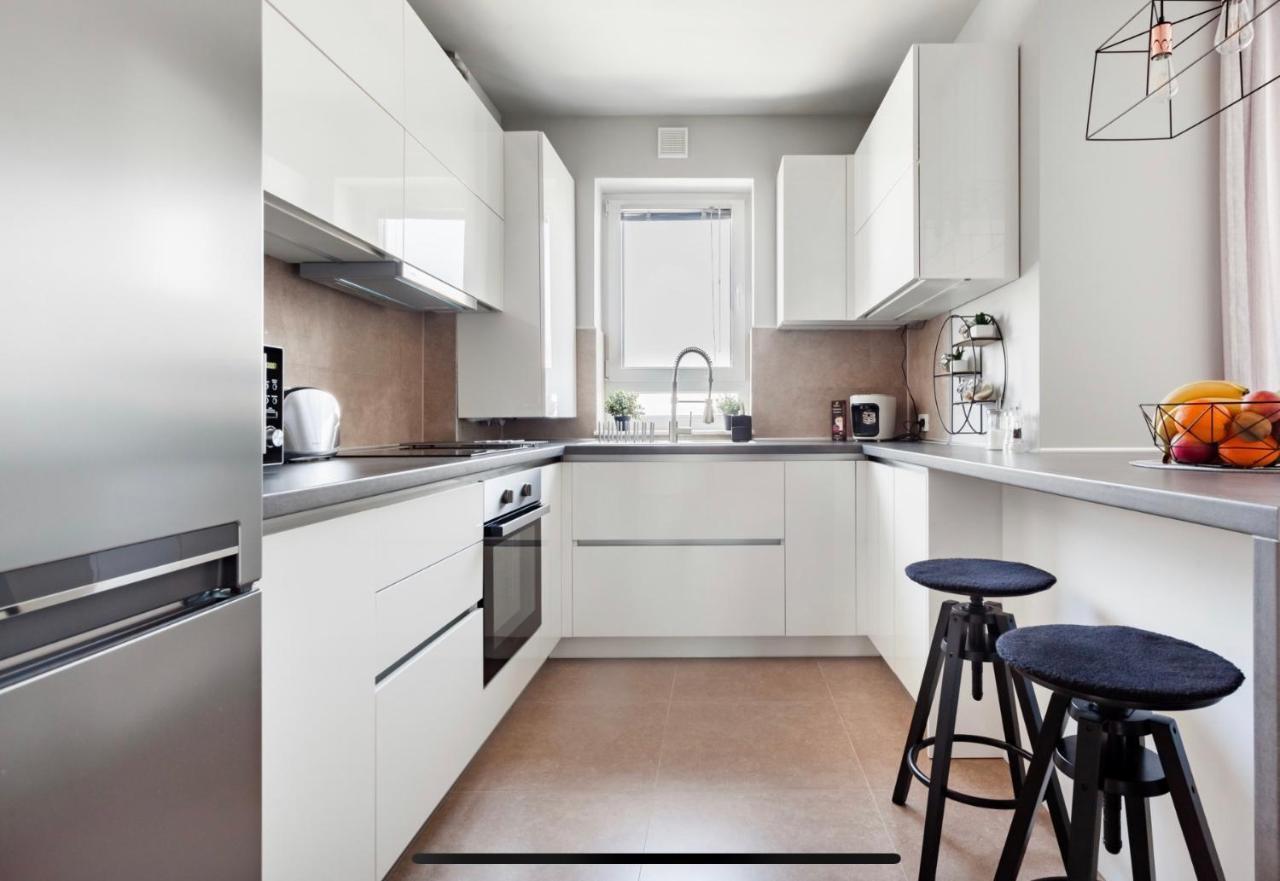 Modern Studio Coresi Appartement Braşov Buitenkant foto