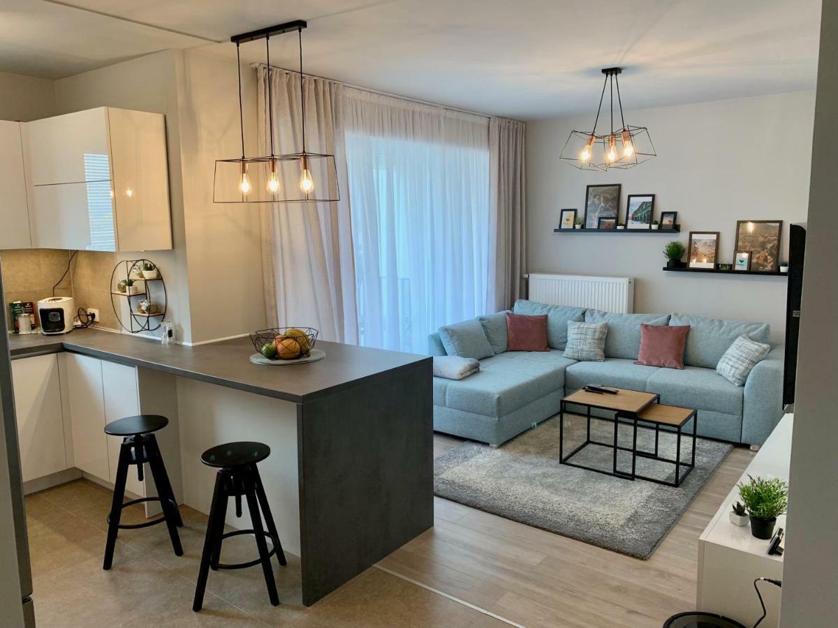 Modern Studio Coresi Appartement Braşov Buitenkant foto